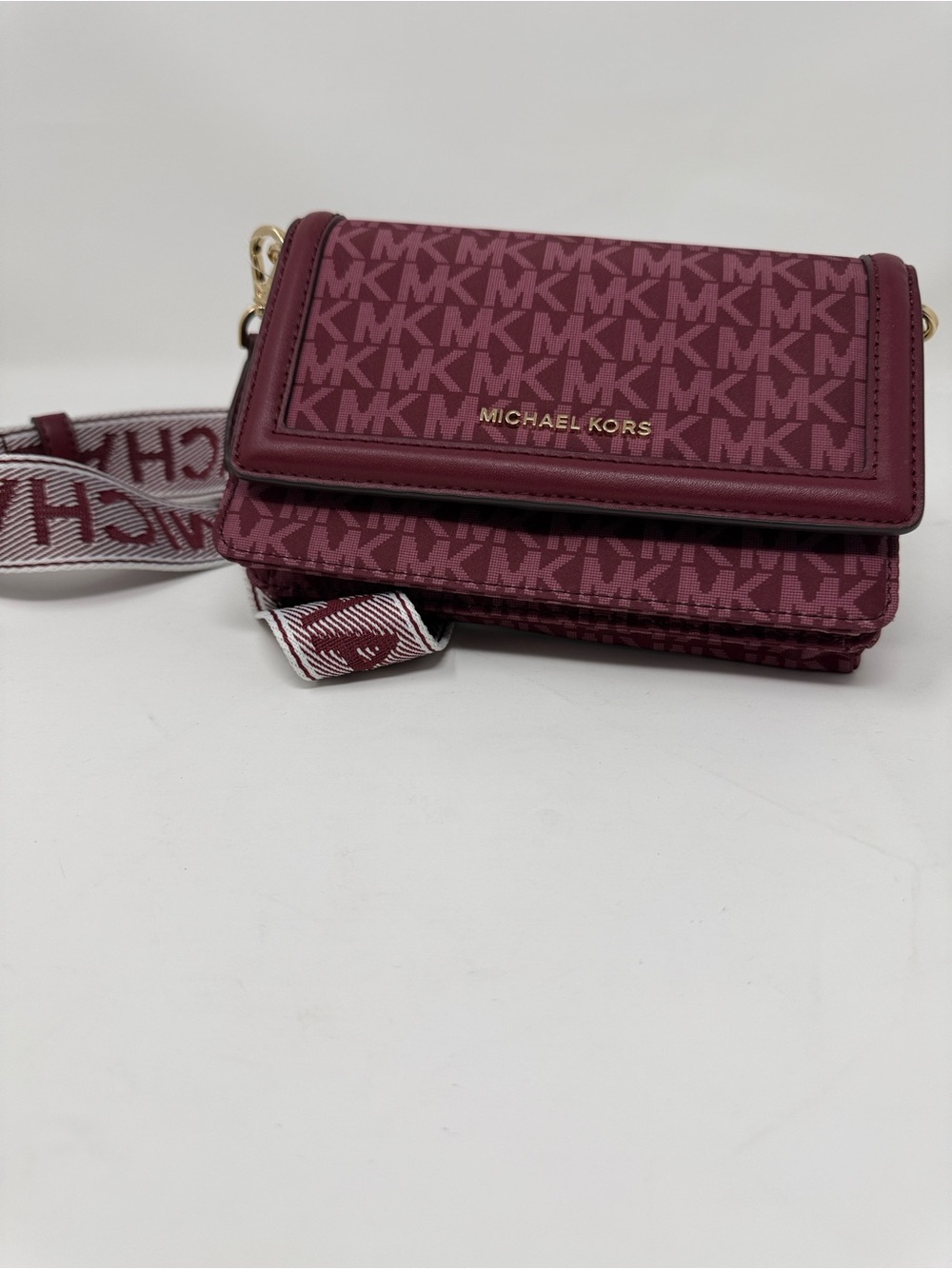 NWOT Michael Kors Logo Crossbody Bag in Plum/Magenta - Picture 5 of 9